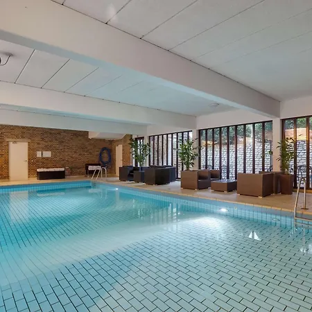 Kryb I Ly フレゼリシア