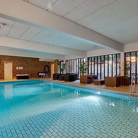 Kryb I Ly Hotel 4*