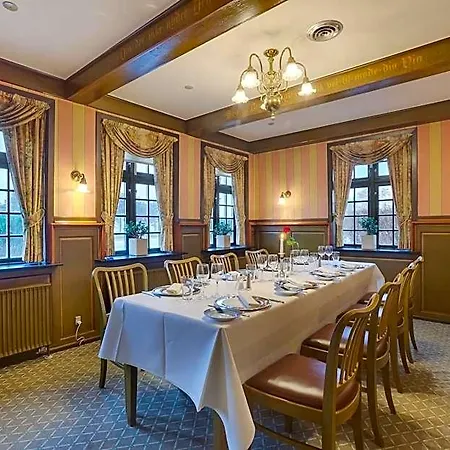 Hotel Kryb I Ly 4*