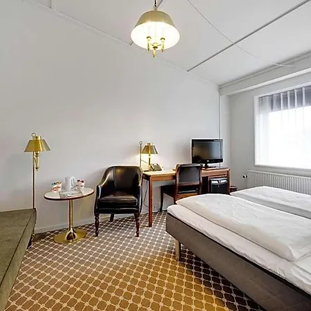 Hotel Kryb I Ly